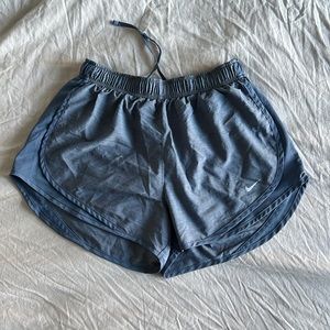 Nike shorts dry fit size M blue women running active wear